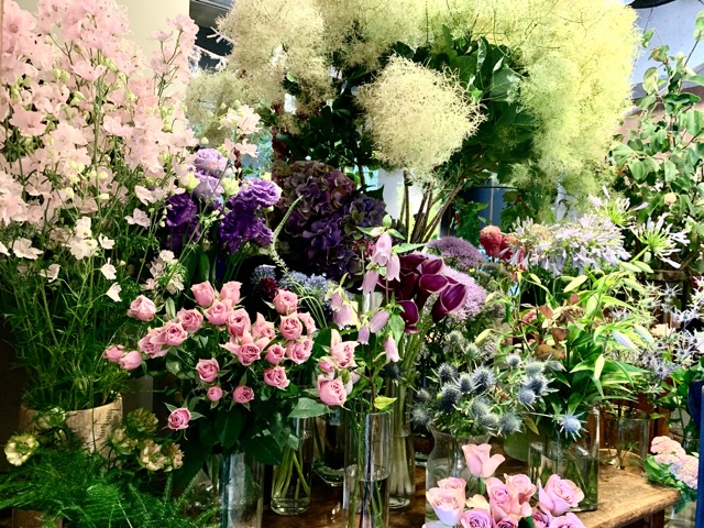 武蔵境のおしゃれな花屋さん「HANAGRA 花蔵（はなぐら）」